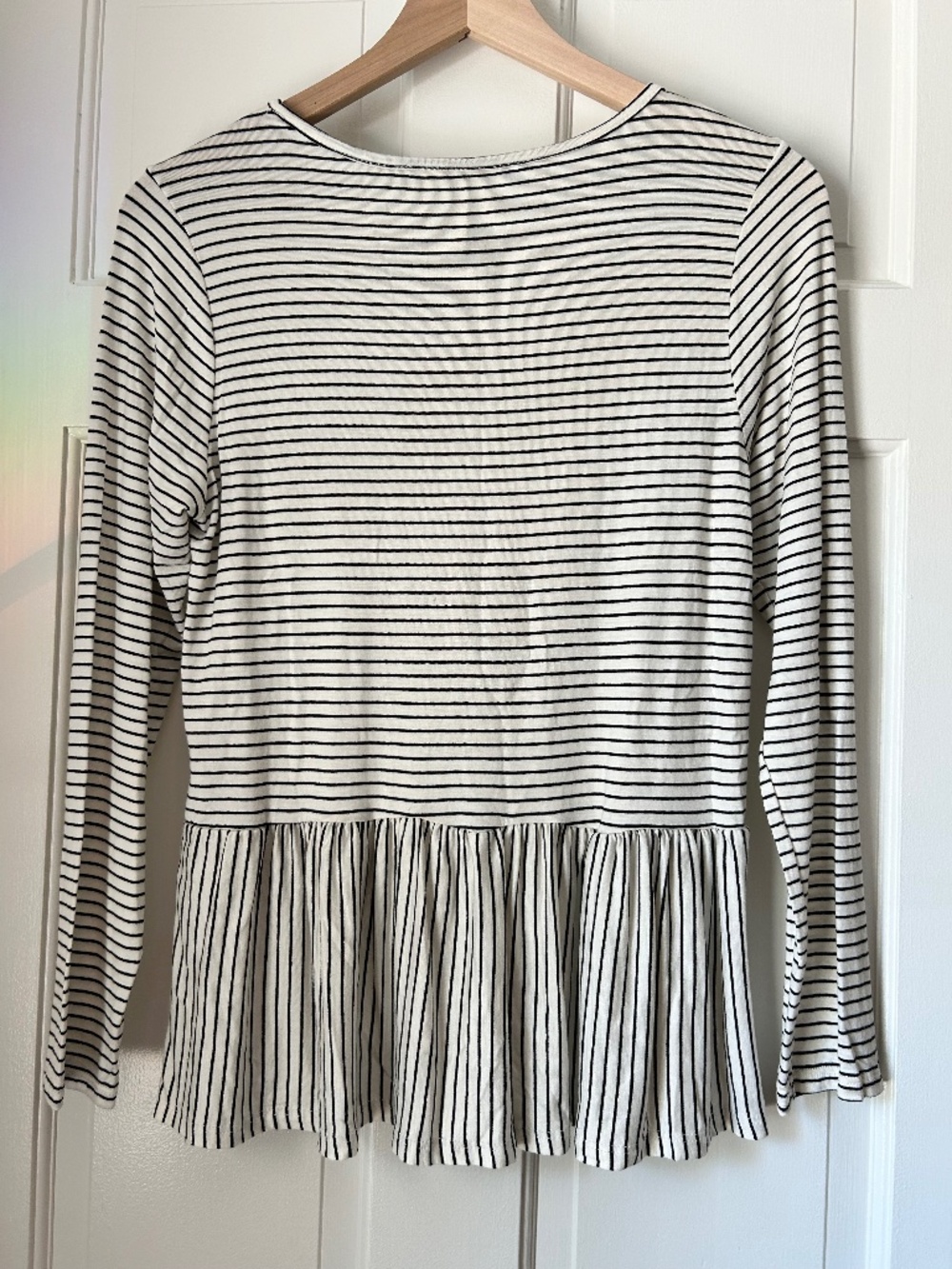 Live in the Moment Black White Striped Peplum Peasant Top S - Picture 4 of 4